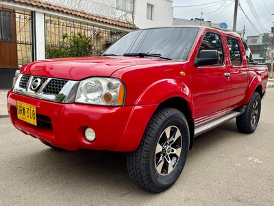 Nissan Frontier 4x4 Gasolina 2.4 Mt Doble Cabina