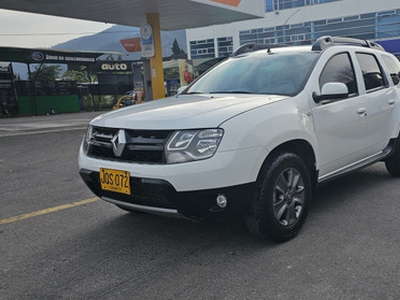 Renault Duster INTENS 4X4 MECÁNICA