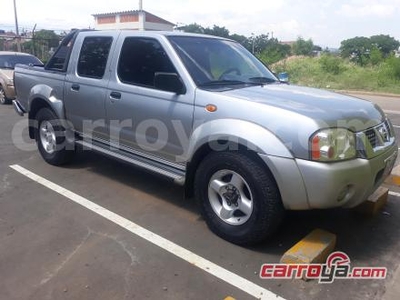 Nissan Frontier NP300 2.4 4X4 Doble Cabina 2005