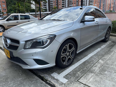 Mercedes-Benz Clase CLA 1.6 Limited Plus