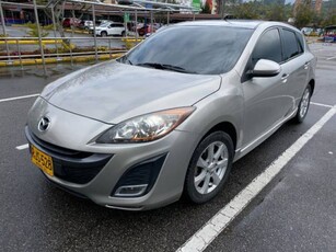 Mazda 3 2.0 ALL NEW 2011 plateado gasolina Suba