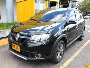 Renault Stepway 1.6 Intens Hatchback gasolina Suba