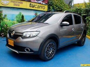 Renault Stepway 1.6 Mt Hatchback dirección hidráulica gasolina Suba