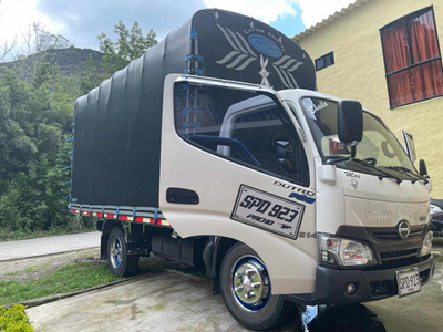 Hino 2019 Camioneta Estacas | TuCarro