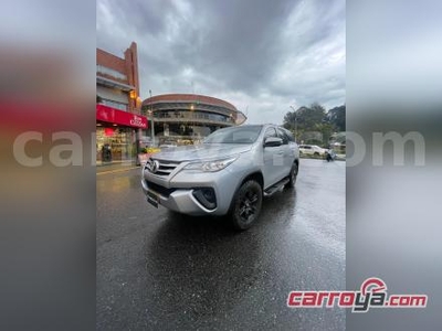 Toyota Fortuner SW4 Street 4x2 Aut 2019