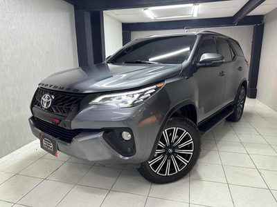 Toyota Fortuner 2.4 4x2 At 2020