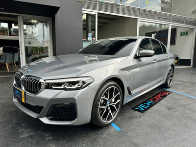 BMW Serie 5 2.0 530e G30 Premium