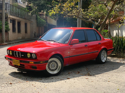 BMW Serie 3 2.5 325i E30