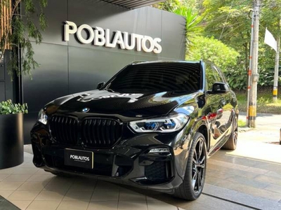 BMW X5 M50i 2021 automático 4.400 cc Medellín
