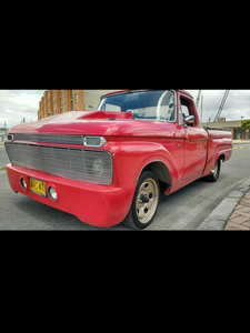 Ford F 100 Pick Up