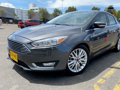 Ford Focus 2.0 Titanium