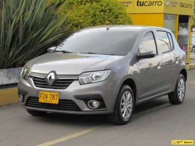 Renault Sandero 1.6 Life Mt Hatchback 14.300 kilómetros dirección hidráulica $53.500.000