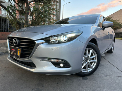 Mazda 3 2.0 Sport Touring