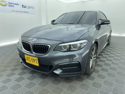 BMW Serie 2 3.0 M240i F22 Coupe 2021 Trasera gris $177.900.000