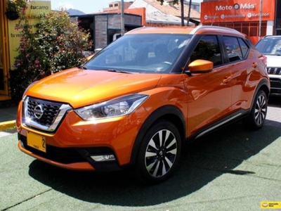 Nissan Kicks 1.6 Sport Advance 2020 naranja automático $78.900.000