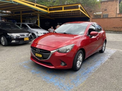 Mazda 2 1.5 Touring 2017 automático $49.500.000