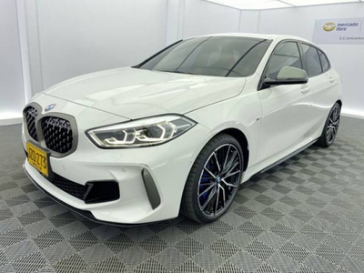 BMW Serie 1 Xdrive Hatchback dirección electroasistida blanco $175.000.000