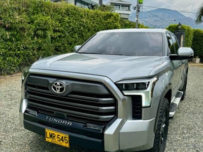 Toyota Tundra LIMITED 3.5 BLINDADA 2022 automático Medellín