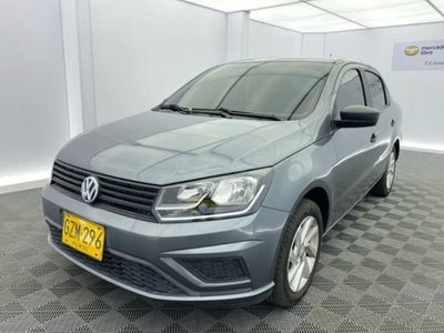 Volkswagen Voyage 1.6 Comfortline usado gris gasolina $52.000.000