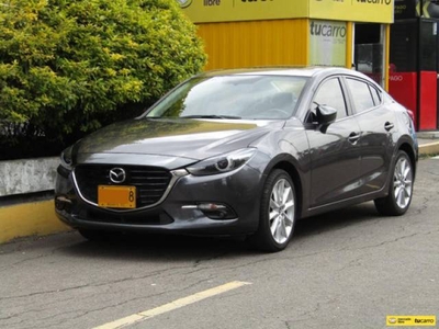 Mazda 3 2.0 GRAND TOURING TP Sedán gasolina automático $71.000.000