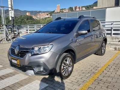 Renault Stepway 1.6 Dynamique / Intens Automática | TuCarro