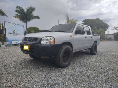 NISSAN frontier np 300 4x2 gasolina 2.4 2011