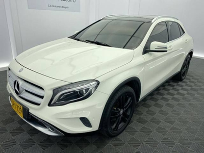 Mercedes-Benz Clase GLA 1.6 2016 1.6 automático Suba