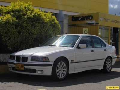 BMW Serie 3 2.5 325i E36 Sedán automático 2.5 $40.000.000