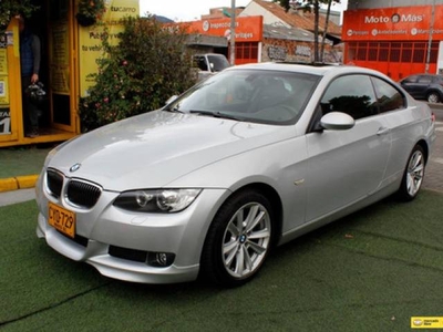 BMW Serie 3 2.5 325i deportivo usado dirección hidráulica plateado $70.000.000