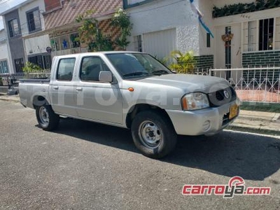 Nissan D22 Frontier 2.4 4x2 Doble Cabina DX Gasolina DH A.A 2013