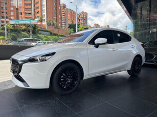 Mazda 2 Sedán Grand Touring A.t 1.5