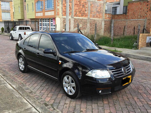 Volkswagen Jetta 2.0 Trendline