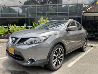 Nissan Qashqai 2.0 Exclusive 2017 48.577 kilómetros Itaguí