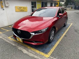 Mazda 3 2.0 Touring 2021 2.000 automático Medellín
