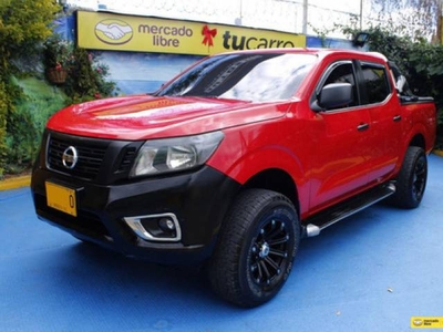 Nissan Frontier 2.5 Np 300 Pick-Up gasolina 4x2 $94.000.000