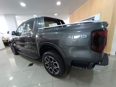 Ford Ranger LIMITED +4WD AT