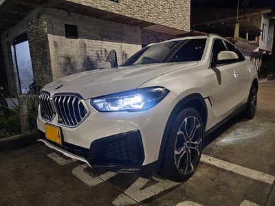 BMW X6 4.4 Xdrive50i