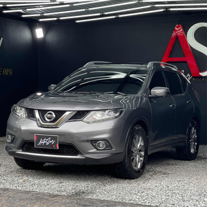 Nissan X-Trail 2.5 Exclusive At 4x4