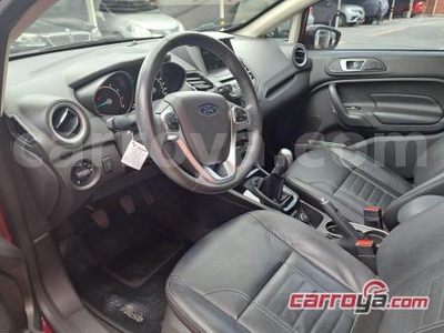 Ford Fiesta 1.6 Hatchback Mecanico 2017