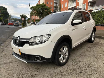 Renault Stepway 1.6 Expression / Zen