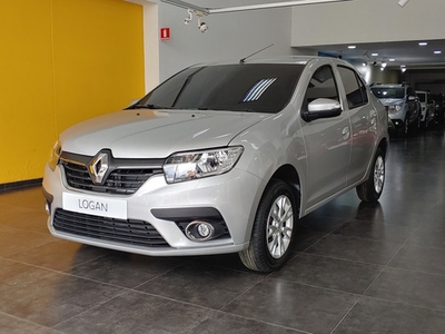 Renault Logan Life+ (plus) Matricula Gratis, Ultimos 2023 | TuCarro
