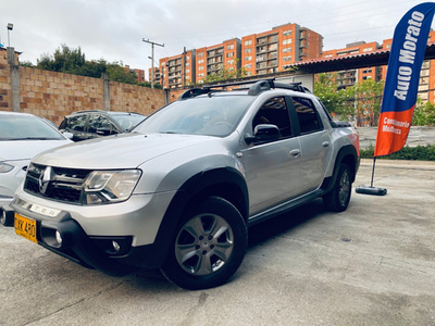 Renault Duster Oroch 2.0 4x2