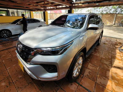 Toyota Yaris Cross Xs Híbrida | TuCarro