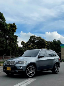 BMW X5 4.8i Premium | TuCarro