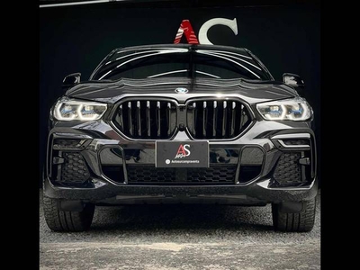 BMW X6 M COMPETITION TP 2023 dirección electroasistida automático Medellín