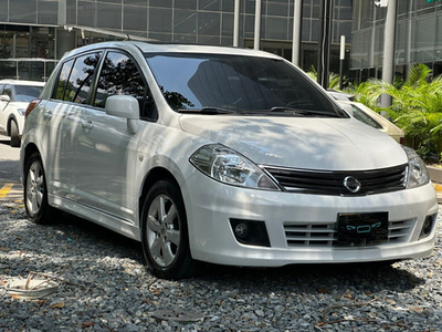 Nissan Tiida 1.8 Premium