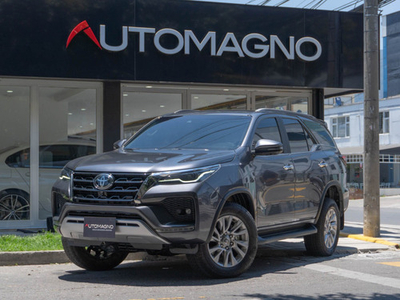 Toyota Fortuner Srv 2.4t At 4x2 2022