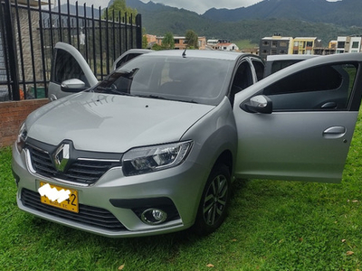 Renault Logan Zen 2022