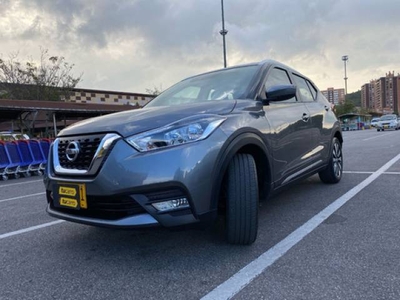 Nissan Kicks 1.6 Advance 2018 gasolina automático Suba