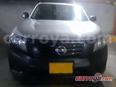 Nissan Frontier NP300 2.4 4x2 Doble Cabina 2016